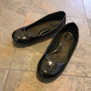B.O.C. Flats - Black - Women Size 6